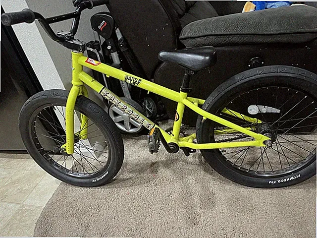 2021 Fairdale Macaroni 20" BikeSerial number:YBMCR201143Fairdale...