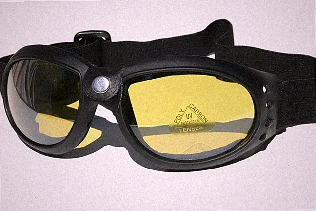Large Men Motorcycle Goggles Black frame Yellow lens